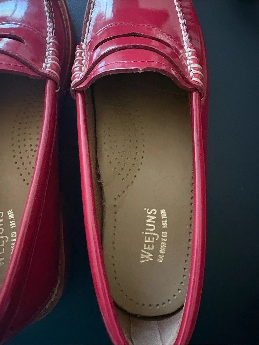 G.H. Bass & Co. VEEJuns Red Patent Leather Penny Loafers 6.5M